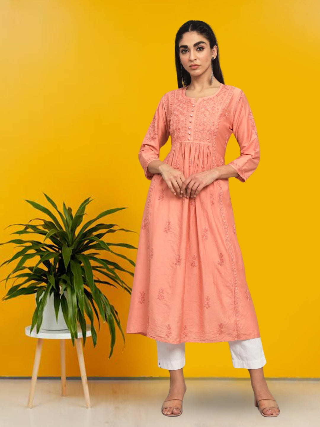 Hand embroidered floral pleated chikankari kurta AL3608